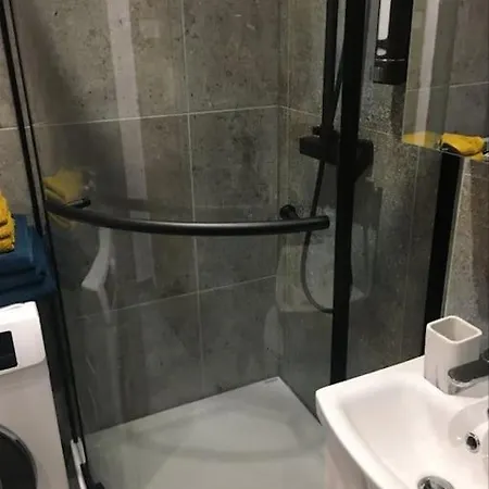 Apartament Blogi Sen- Komfortowy Nocleg W Sercu Bytomia Exterior photo